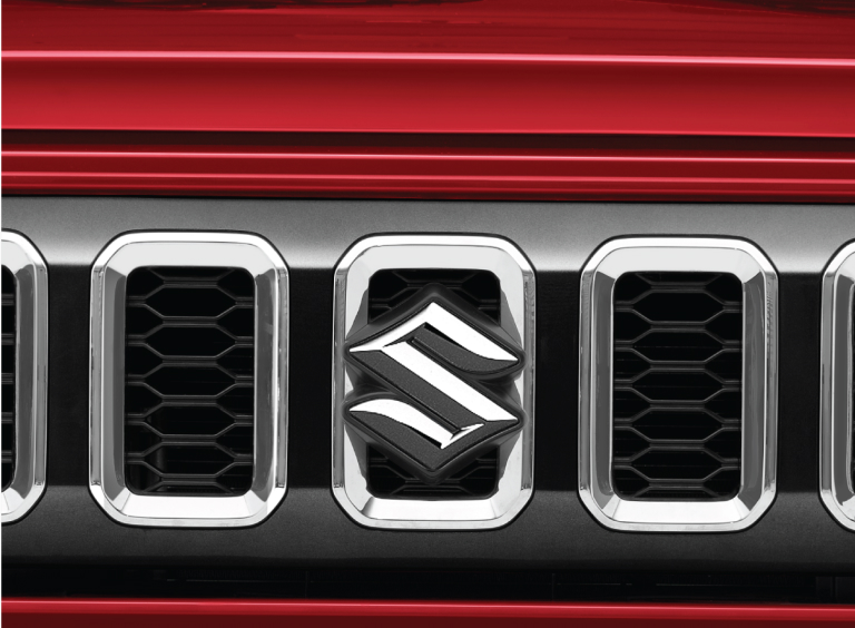 5slotschromegrille_desktopvers_1715150790665