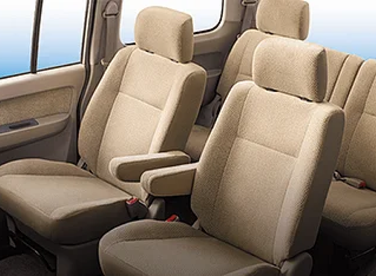 ComfortablewithCaptainSeat_1702275781317